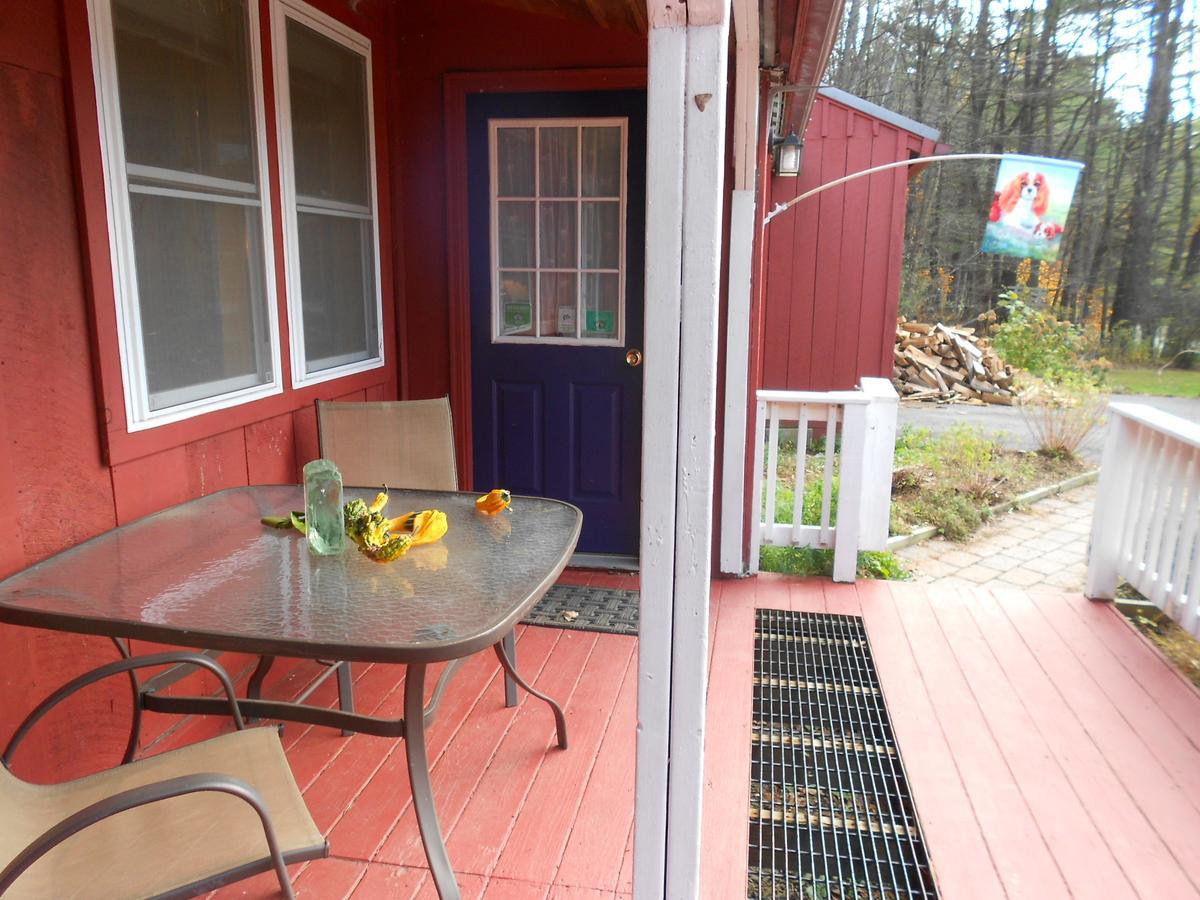 Cavalier Cottage B&B Shelburne Falls Exterior photo